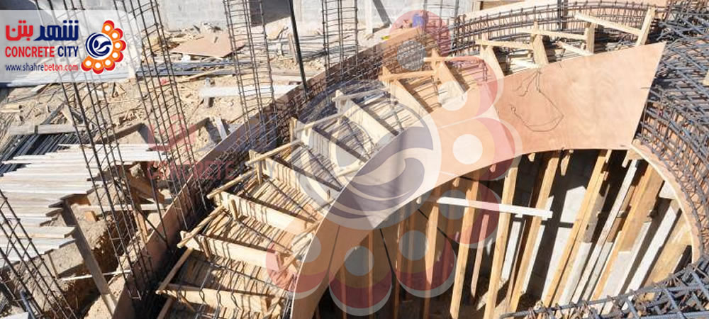 آرماتور بندی در راه پله گرد بتنی